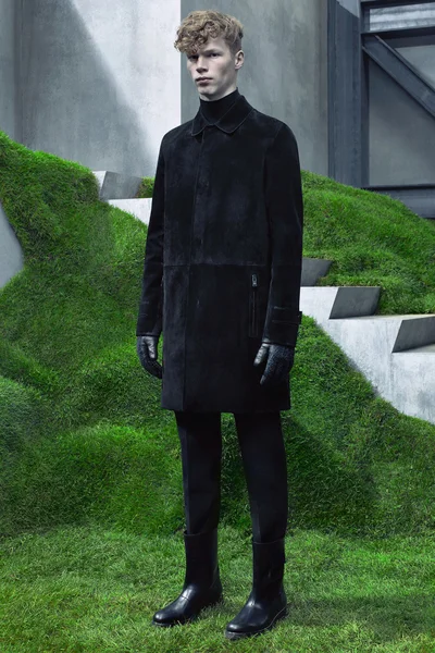 Look 18